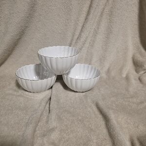 Elegant White Scalloped Bowls